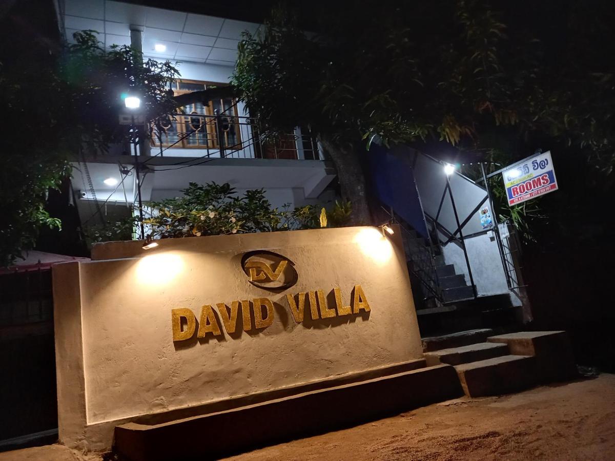 David Villa Anuradhapura Exteriör bild
